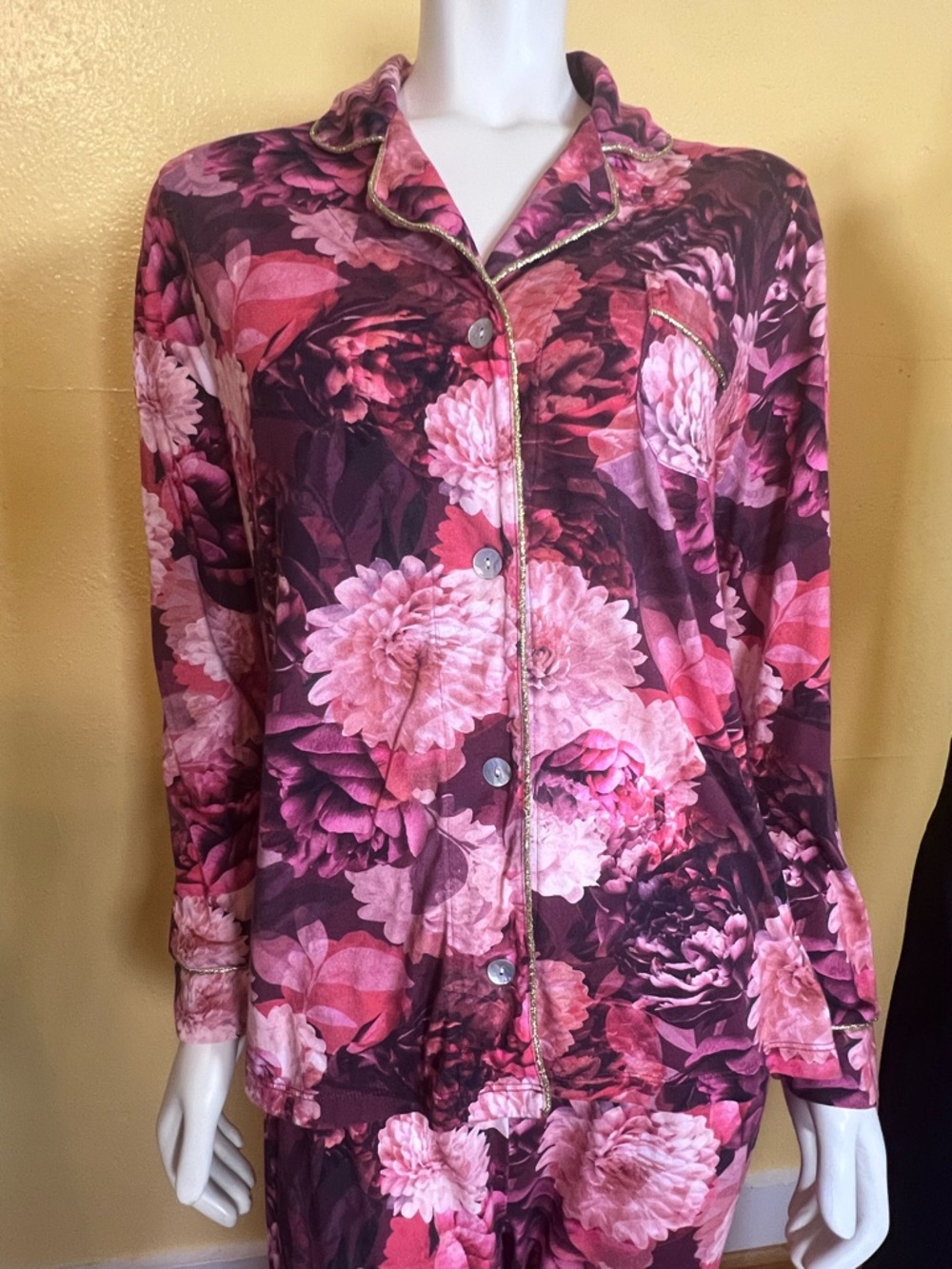 JOHNNY WAS Carly 2-piece Pajama Set, size medium